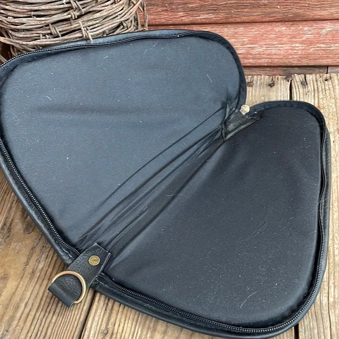 037 Large Pistol Case - Black & White w/