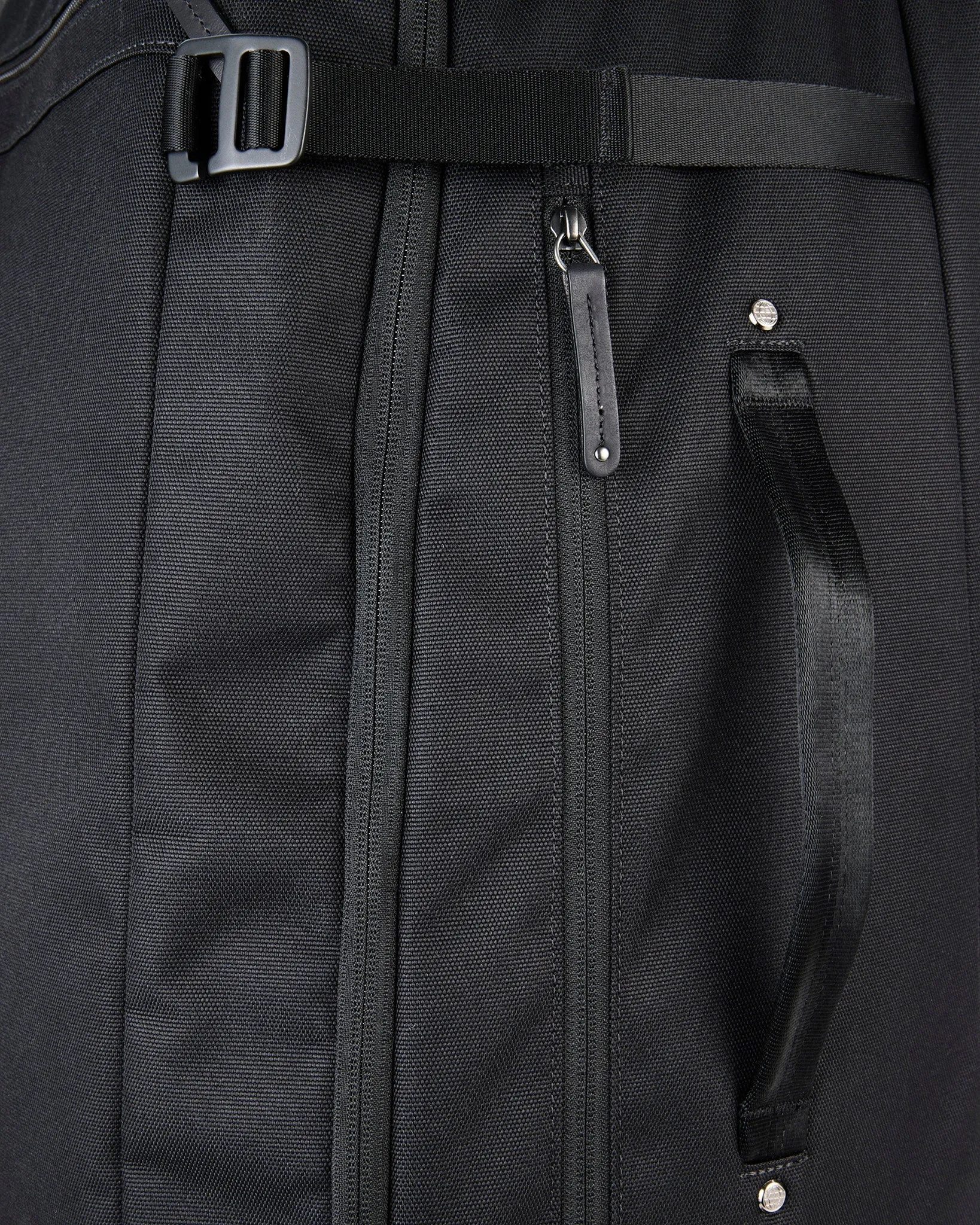 60L Wheeled Duffel Bag - Onyx