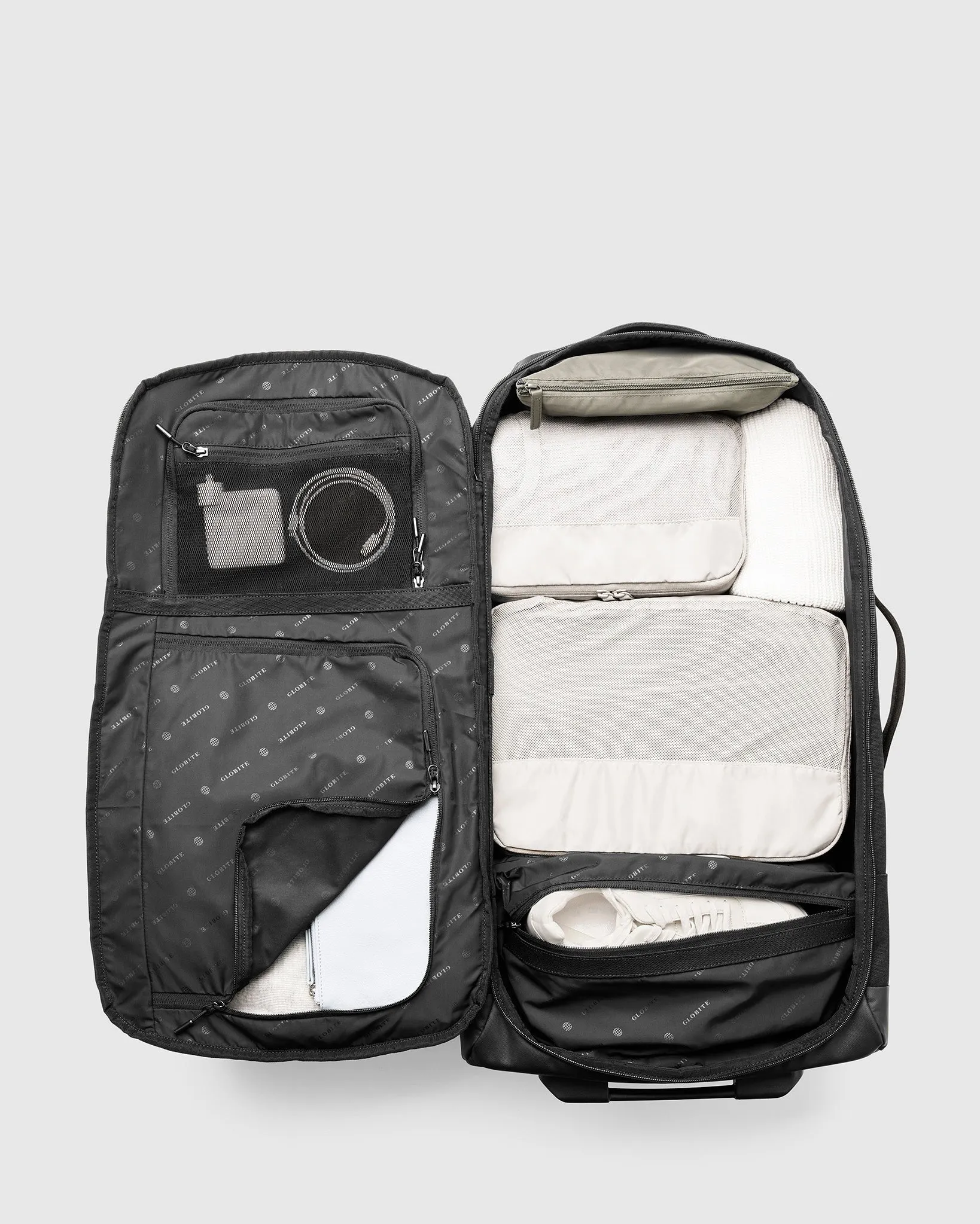 60L Wheeled Duffel Bag - Onyx