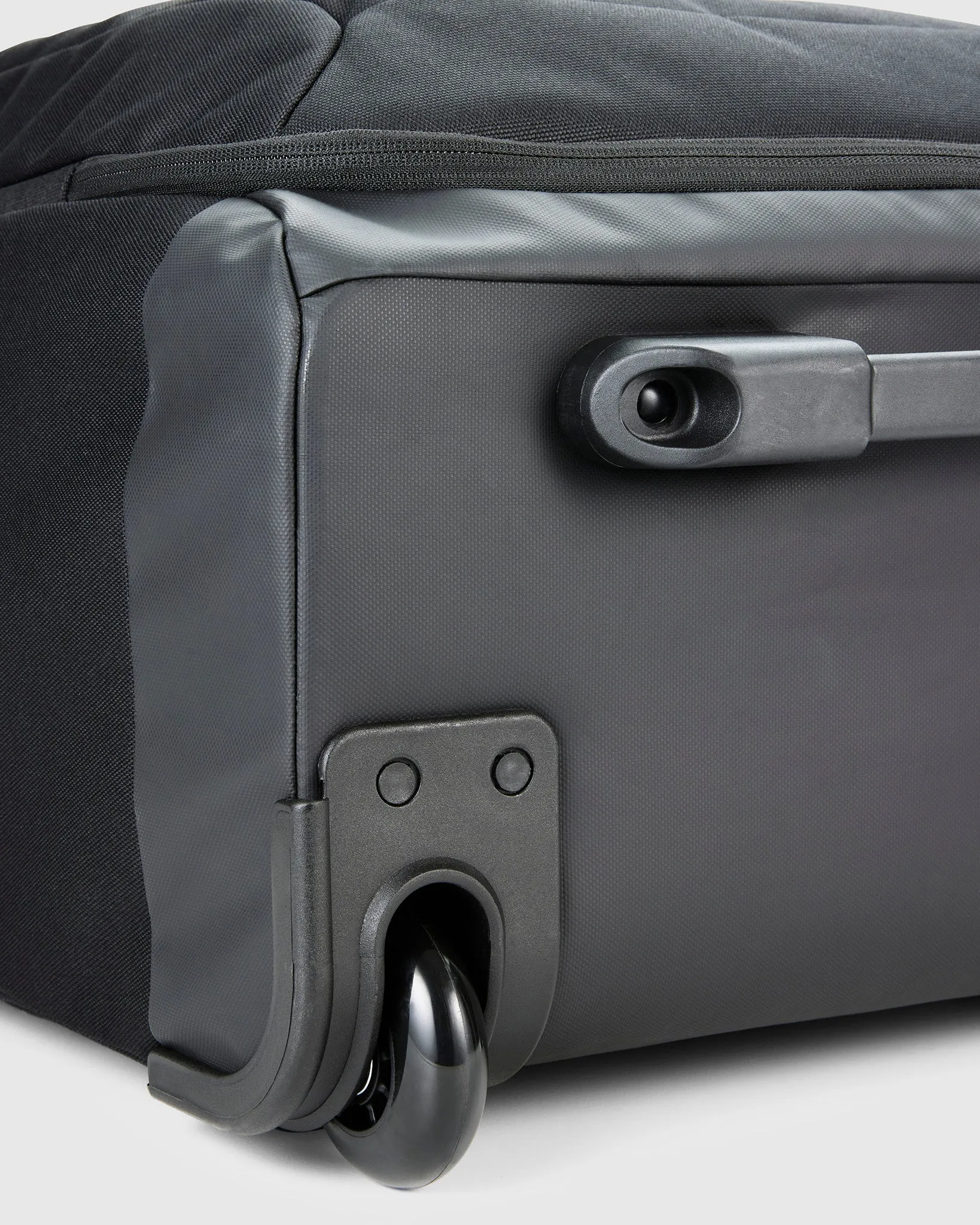60L Wheeled Duffel Bag - Onyx