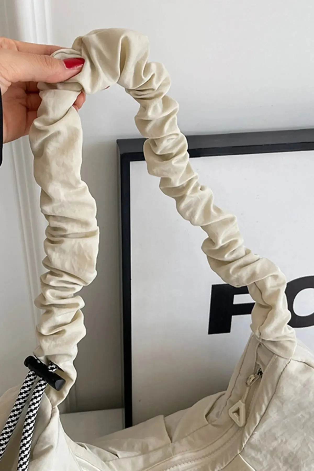 'Alondra' Ruched Drawstring Crossbody Bag