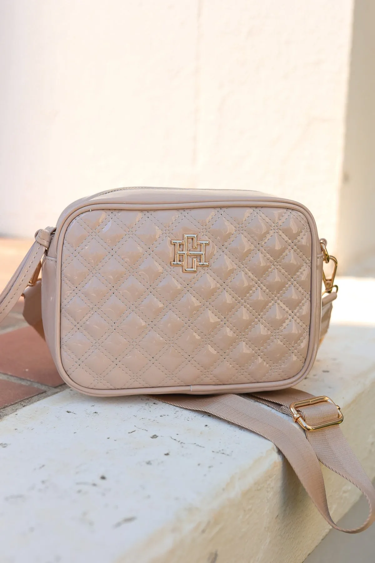 Campbell Camera Crossbody