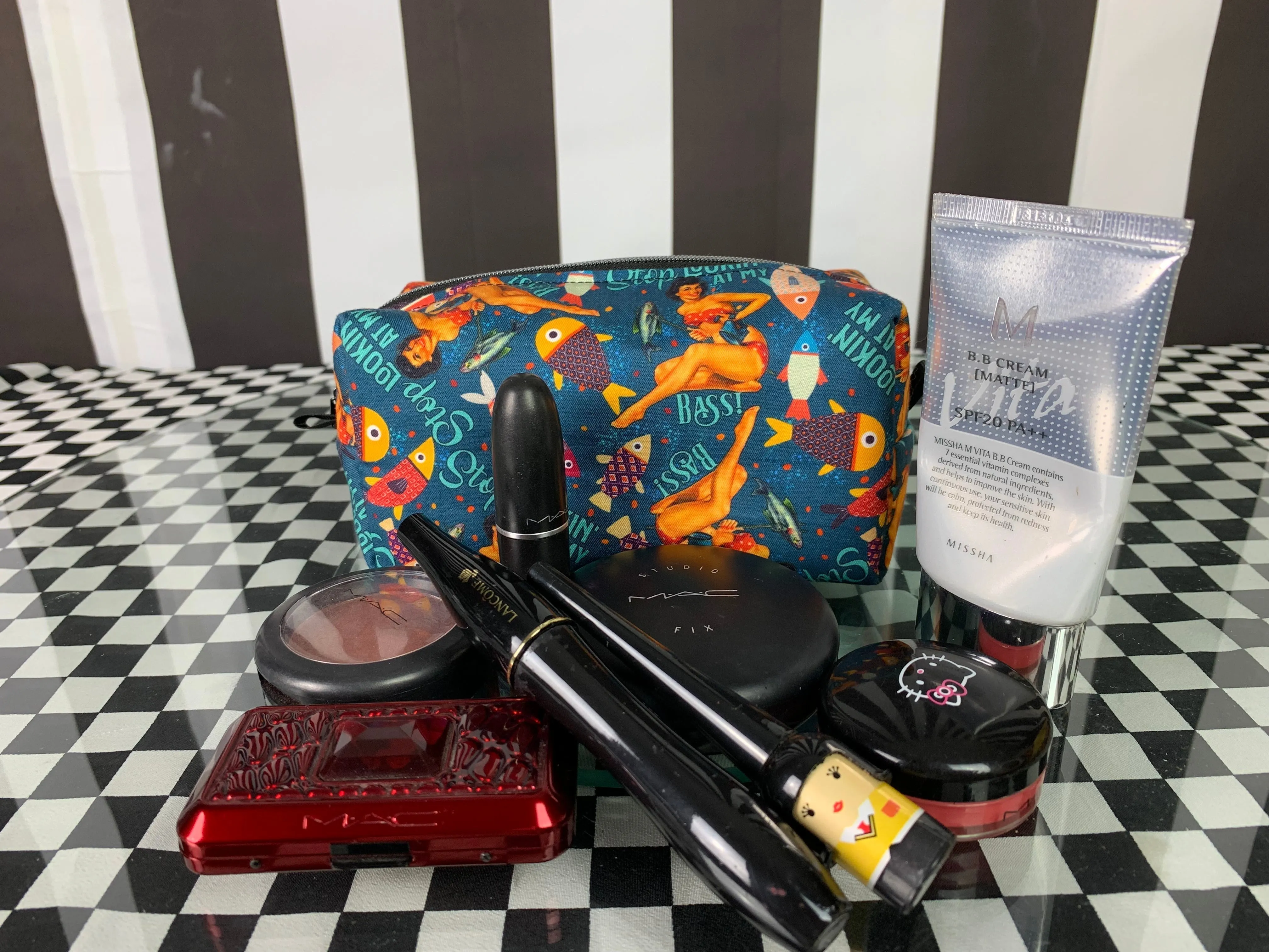 Hairspray print boxy pouch