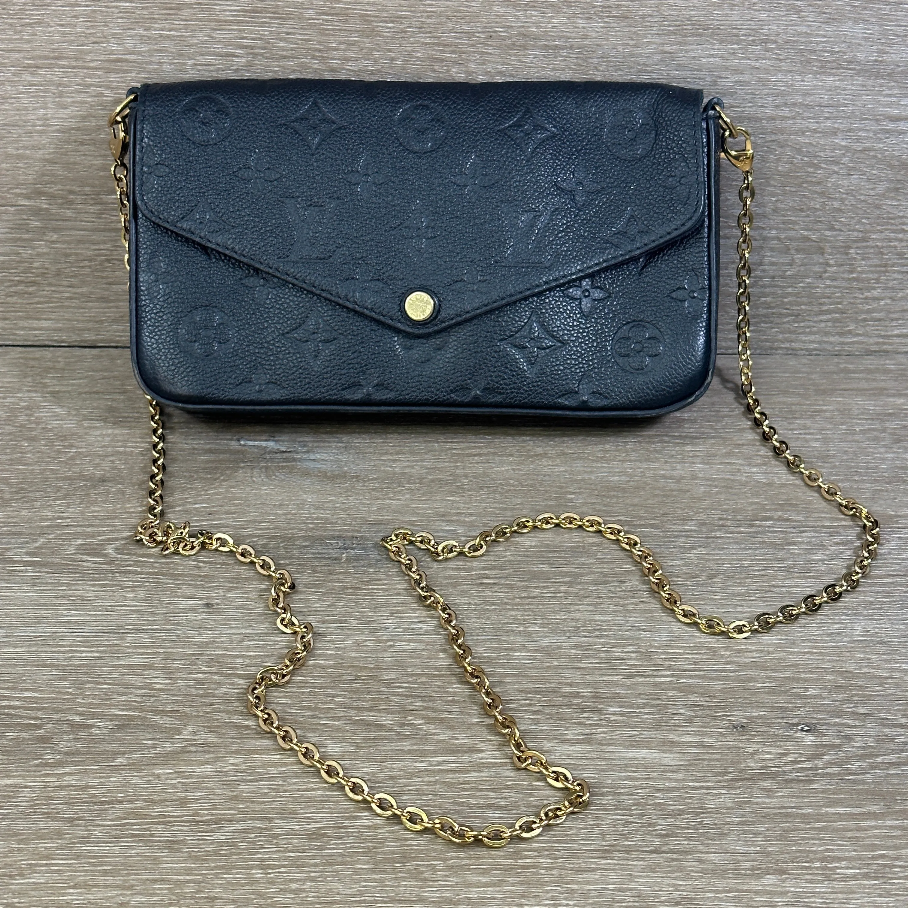 Louis Vuitton Félicie Pochette - Black