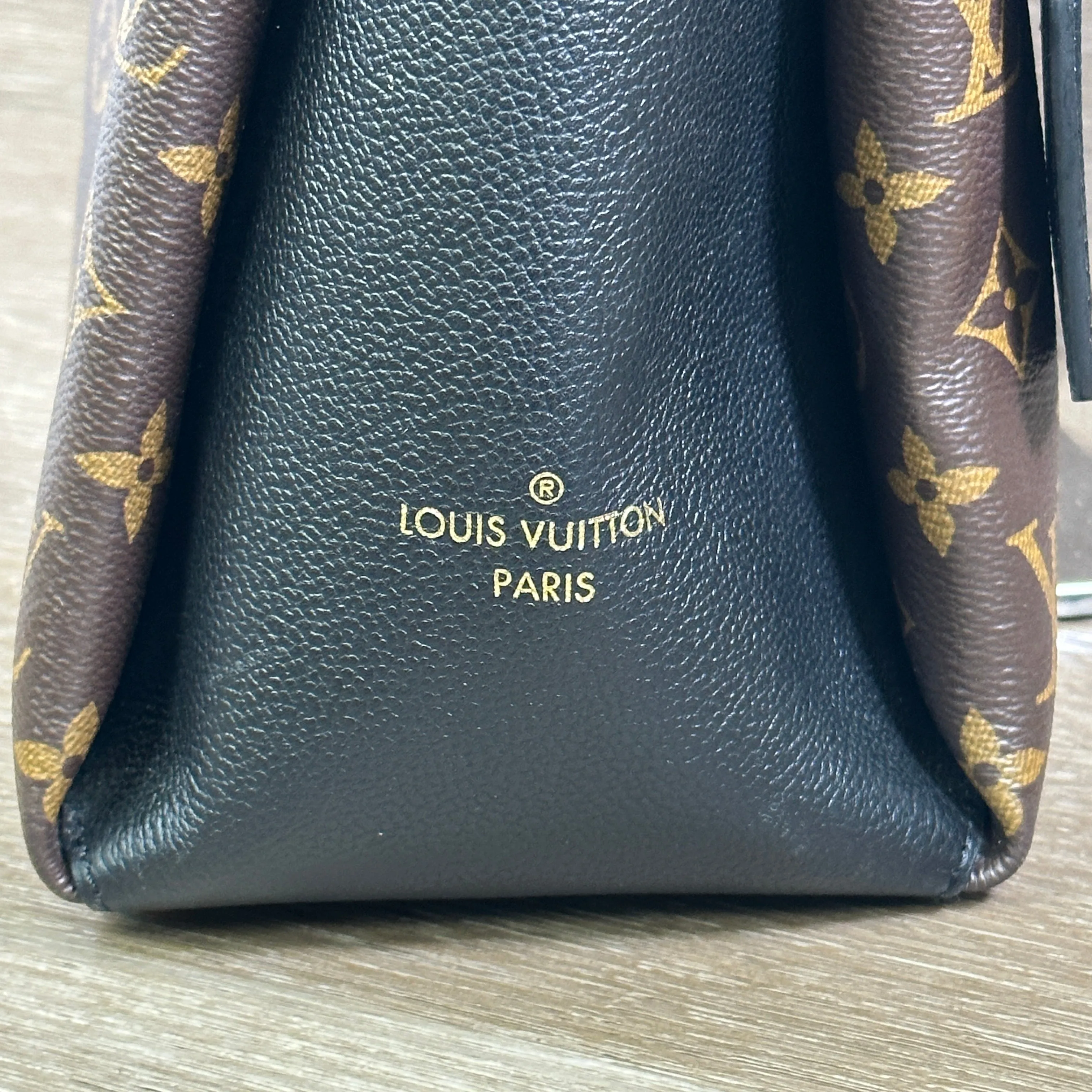Louis Vuitton Surene MM - Monogram Black