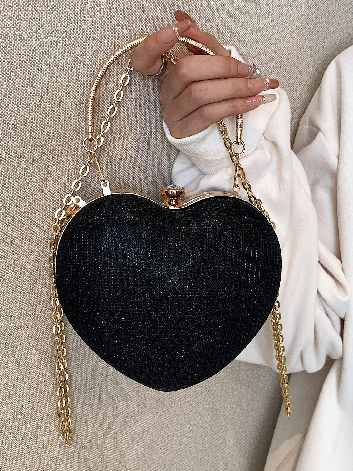 Luxury Handbag Clutch Purses Heart Shape Chain Ladies Evening Bag - Black