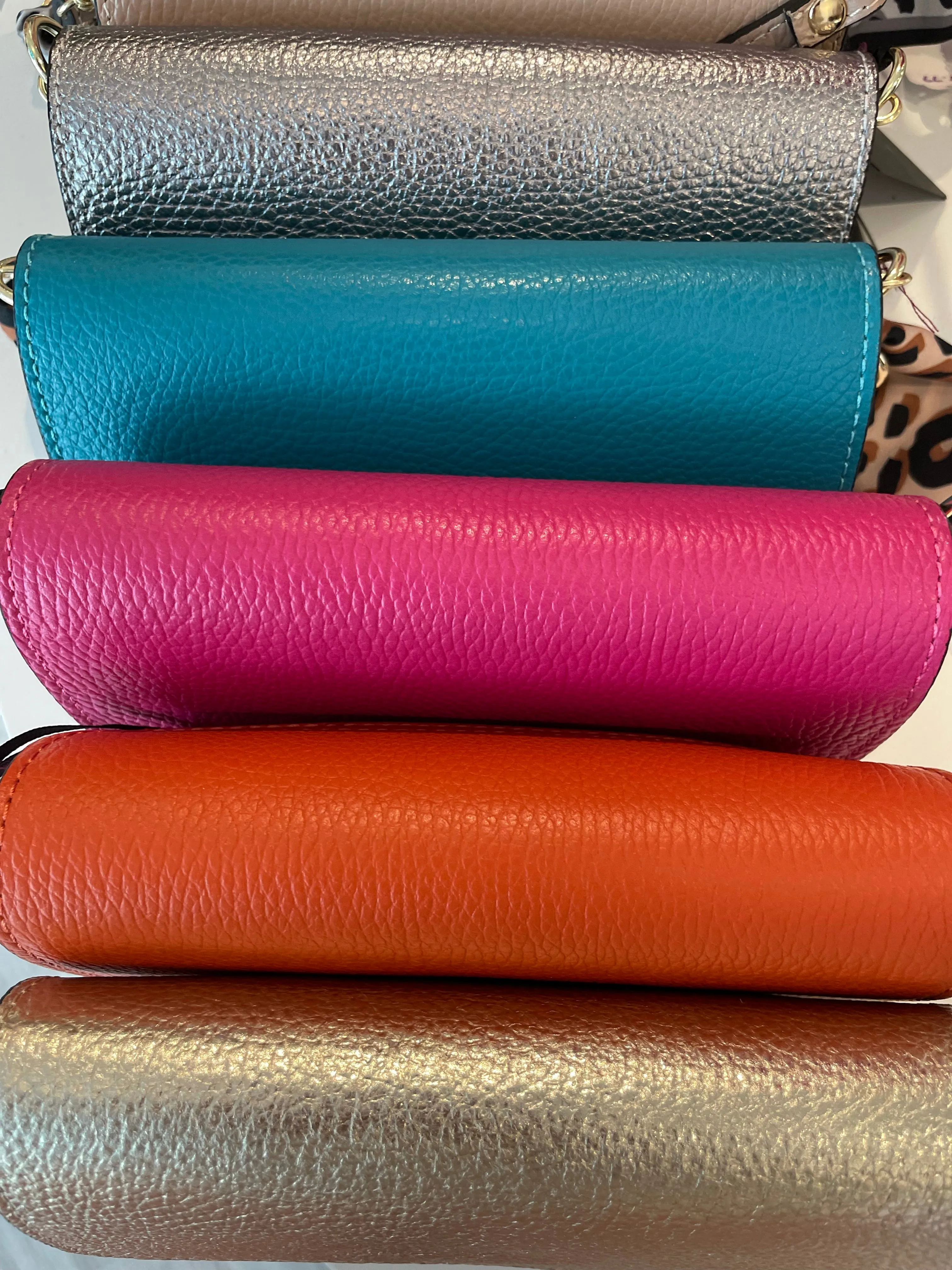 MILAGRACE MULTI-WAY HANDBAG