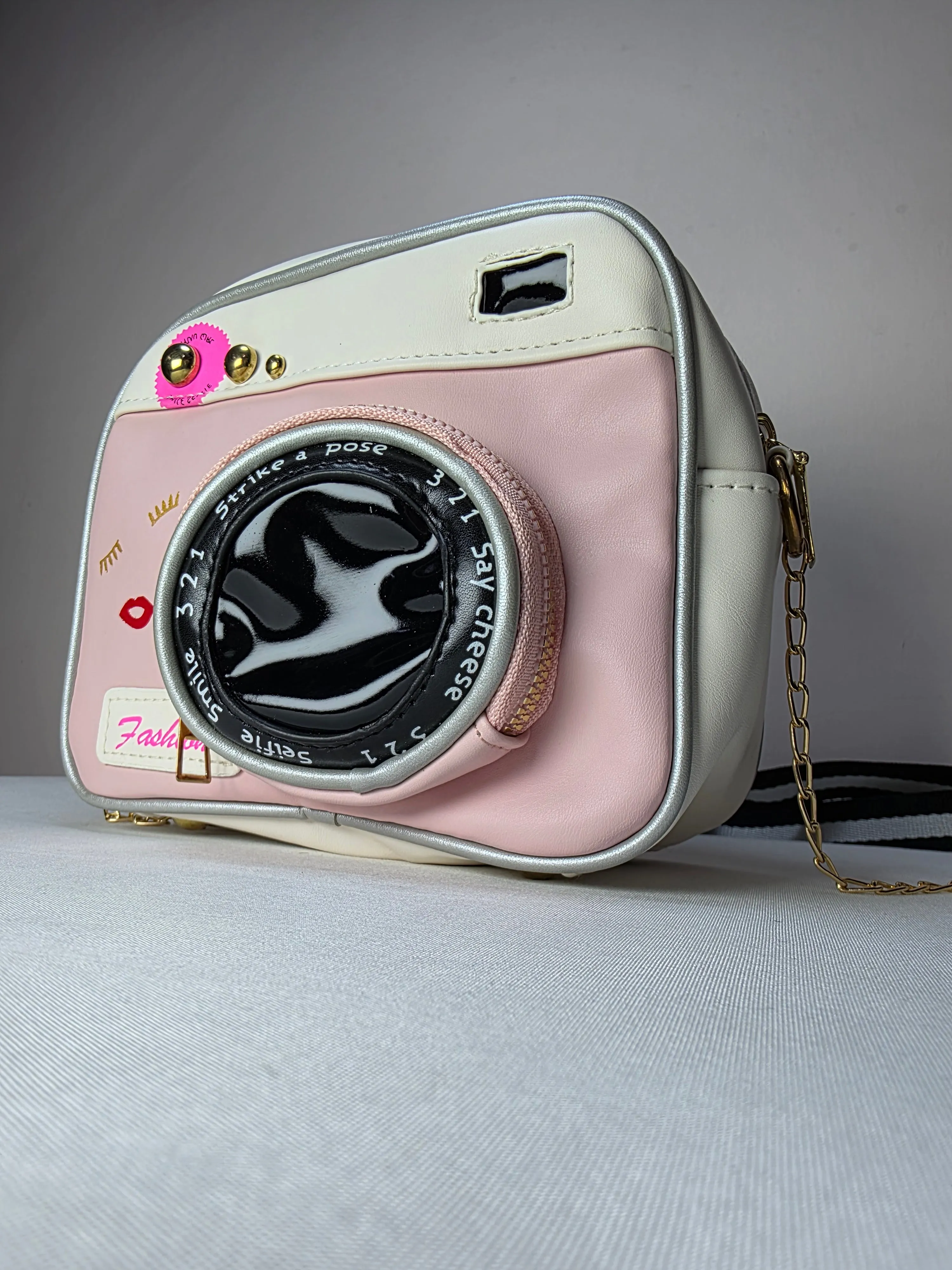 Novelty Camera Crossbody Bag