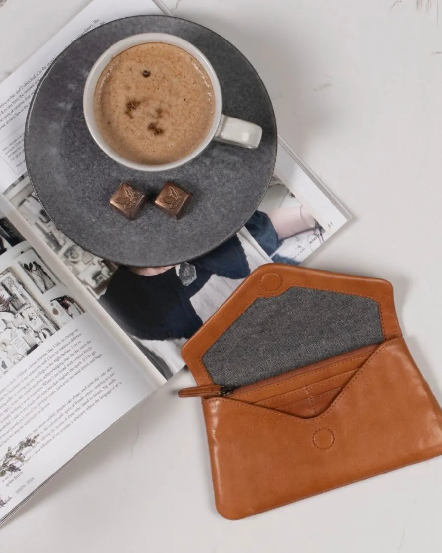 Quinn Purse (Tan)