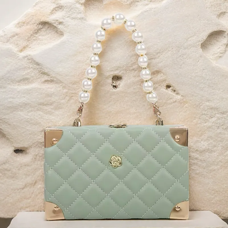 “Royalty” Pearl Clutch