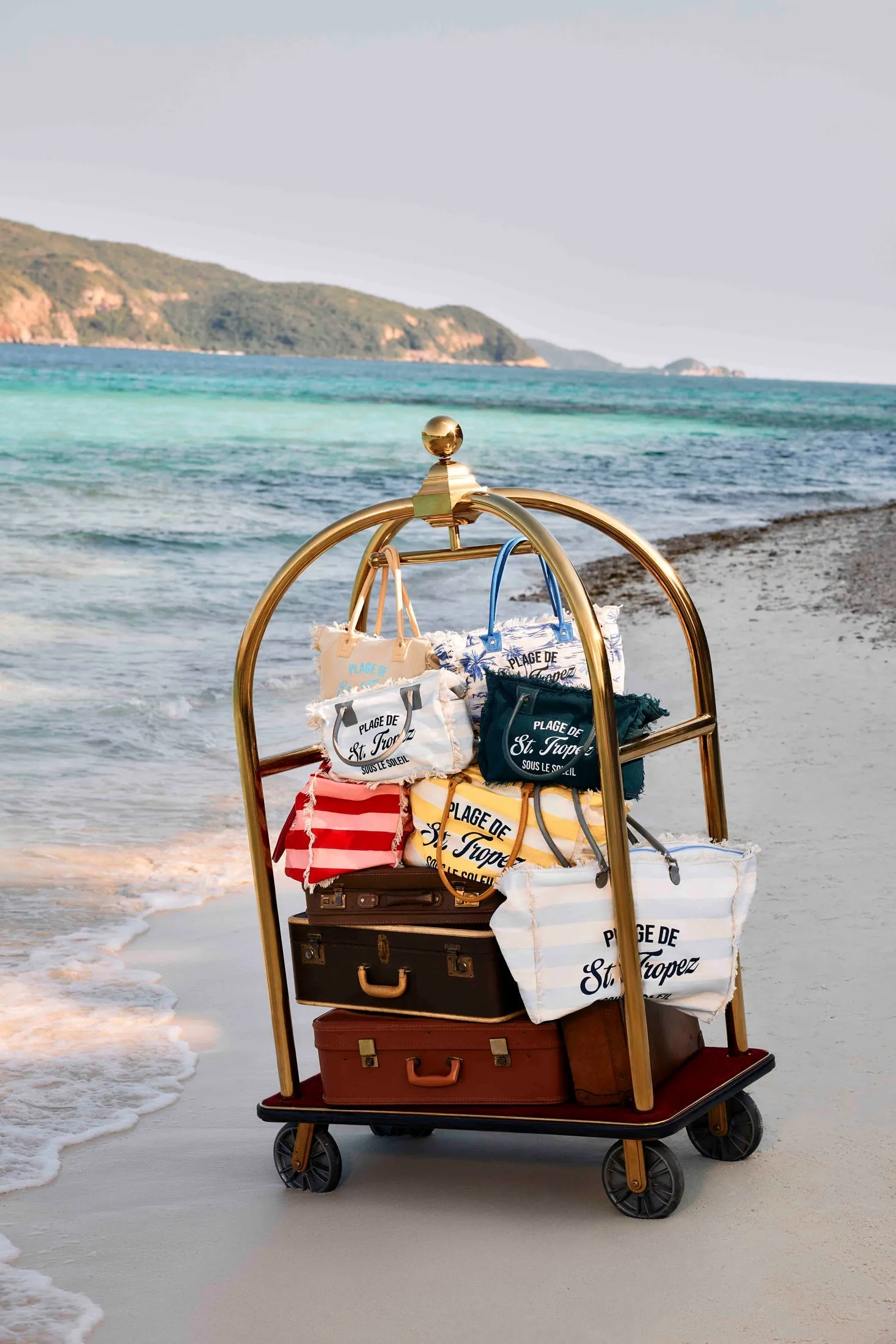 Saint Tropez Weekender Bag In Red