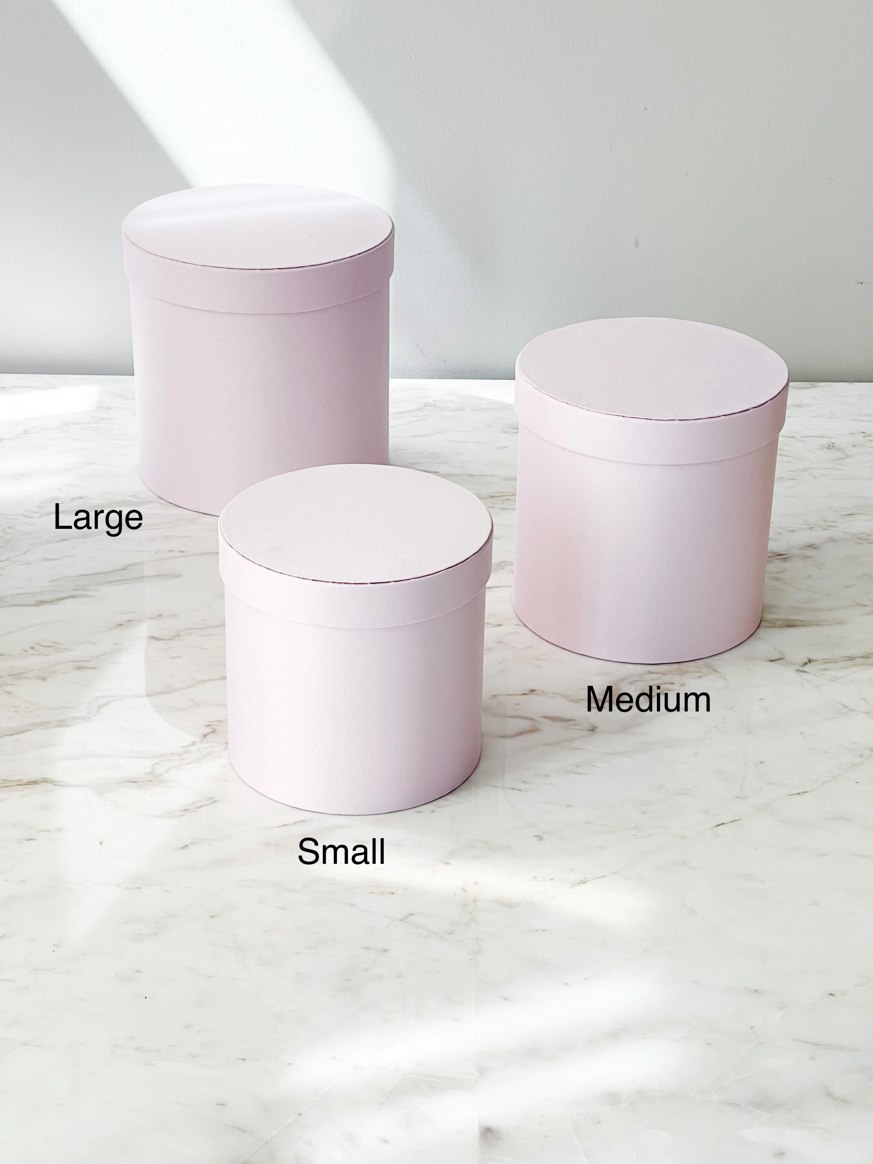 Satin Round Flower Box in Variety Color and Size