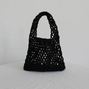 SOLID COLOR HOLLOW MESH WOVEN BUCKET BAG_CWAB1989: Black / (OS) 1