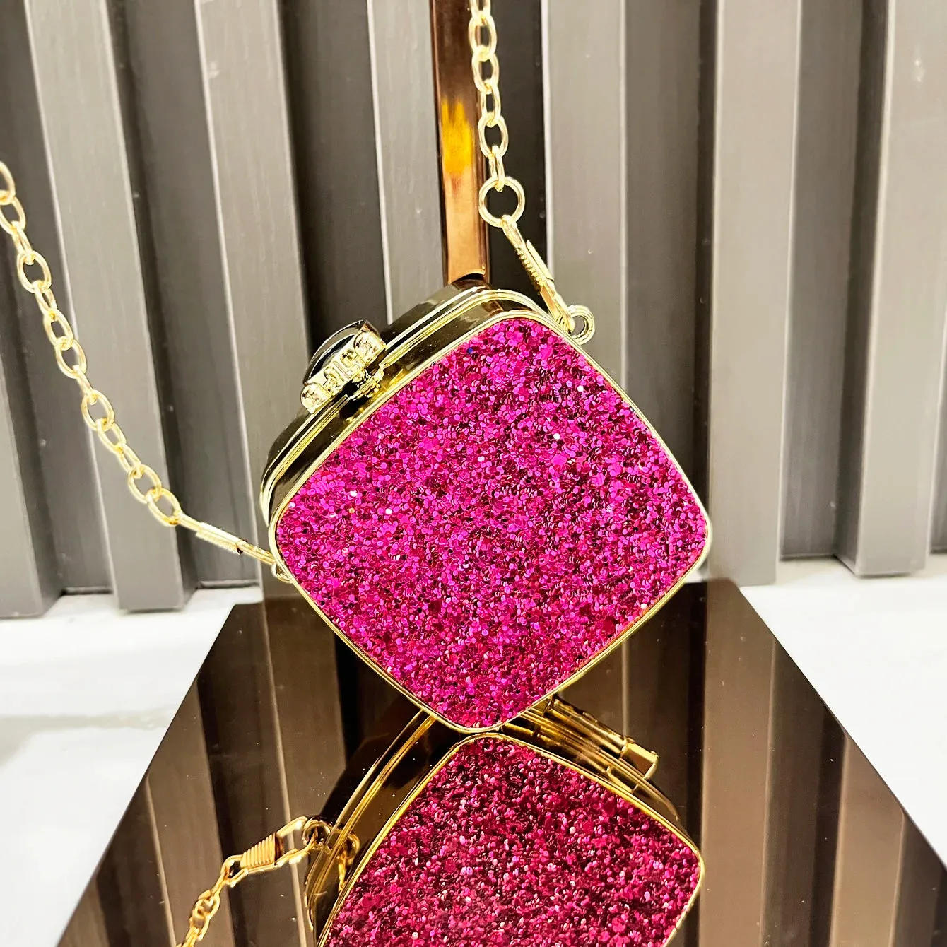 Sparkling Luxury Designer mini small shoulder bags Evening bag Purses and handbag funny shape Clutch purse Party bag