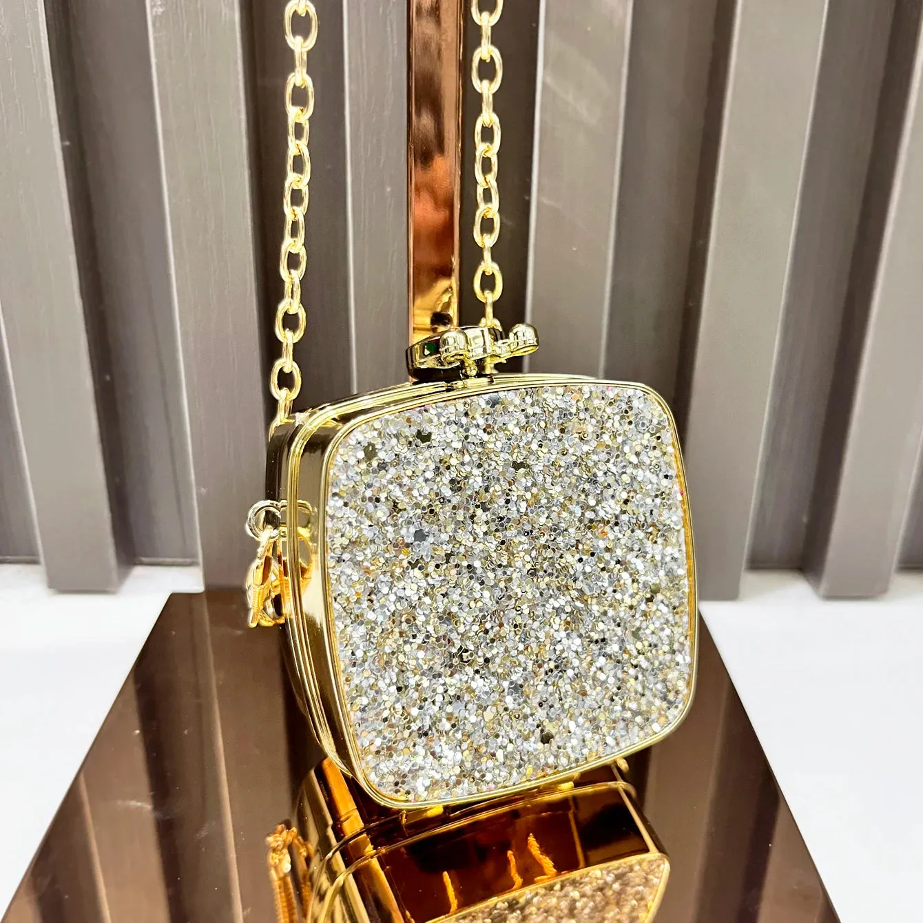 Sparkling Luxury Designer mini small shoulder bags Evening bag Purses and handbag funny shape Clutch purse Party bag