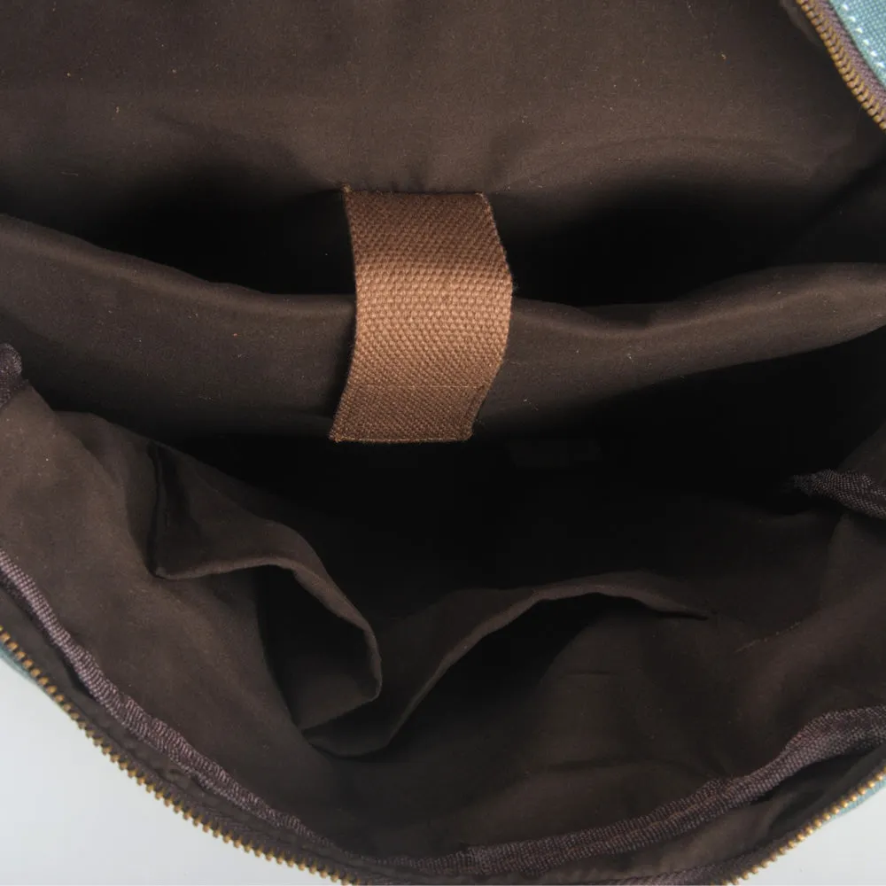 Vintage Bookbag   | Torres del Paine